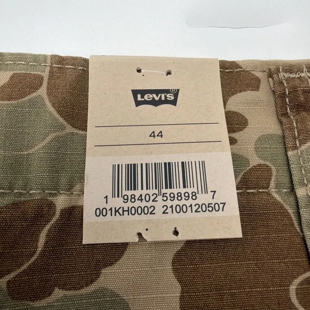 Levi Carrier Cargo Shorts Men's 44 Camouflage